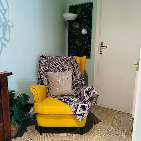 Etni Casa Рим